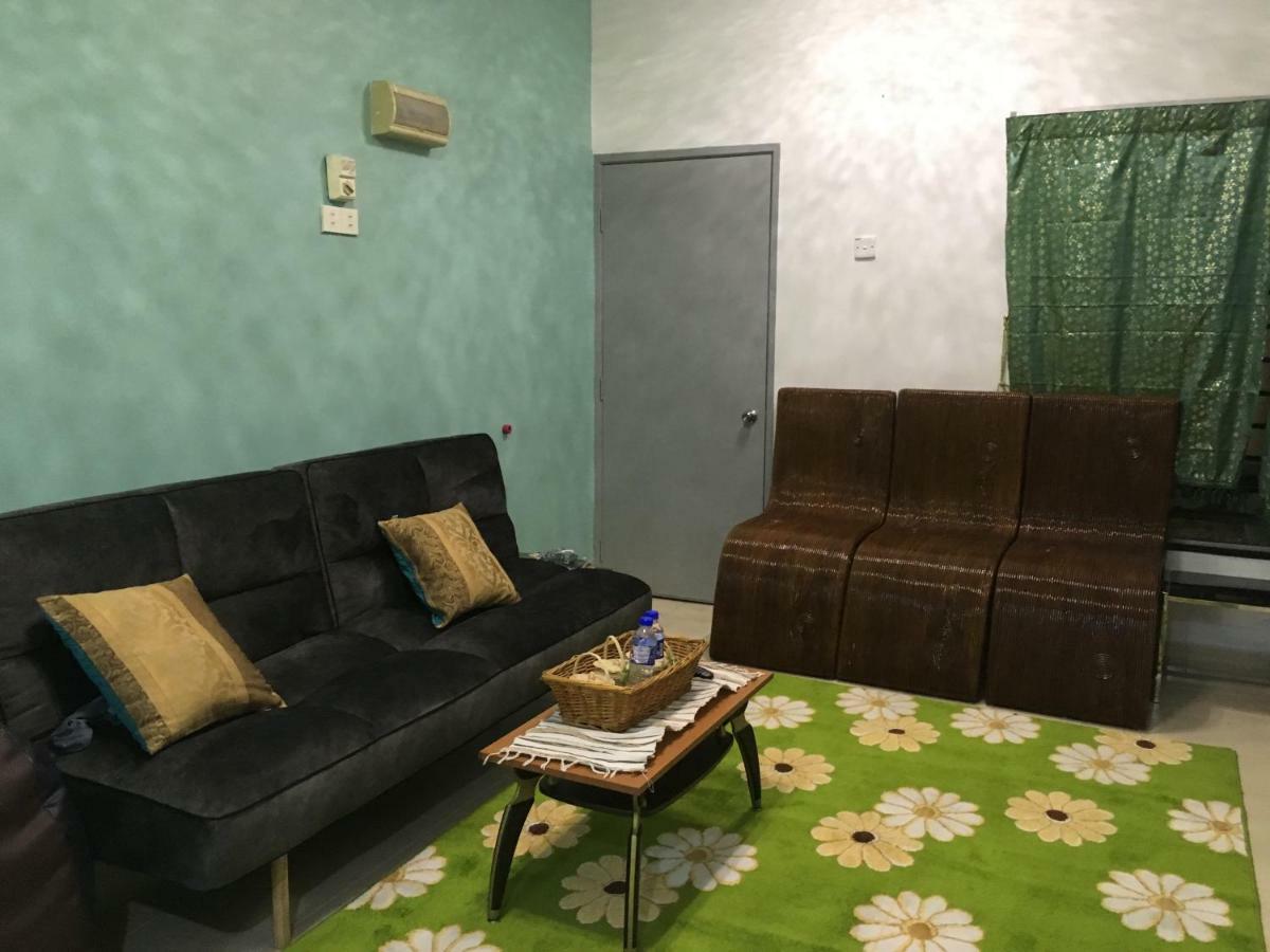 Вилла Permata Impian Банги Экстерьер фото